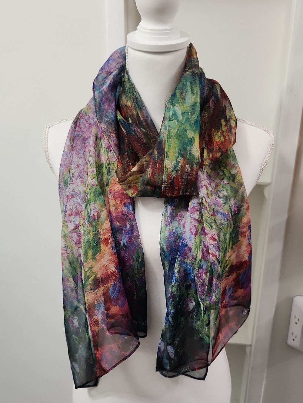Galleria Claude Monet Garden Gloral Art Scarf French Impressionist Silk Feel
